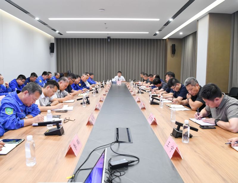 产业园召开四季度安委会例会暨中秋国庆安全防范会议